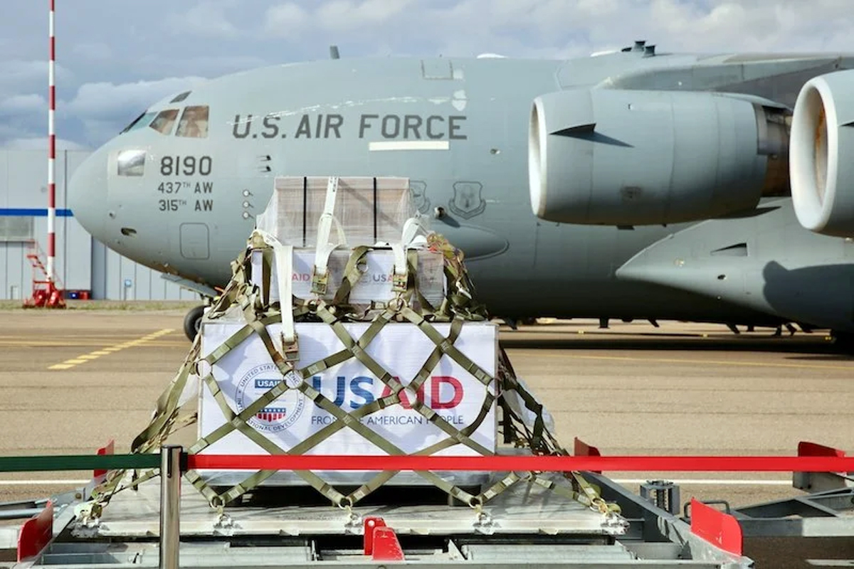 واشنطن ترسل طائرة مساعدات عسكرية إلى غزة