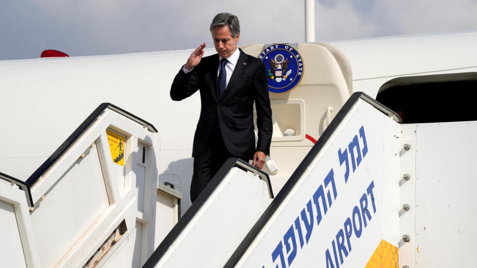 وزير الخارجية الأمريكي يصل إلى إسرائيل