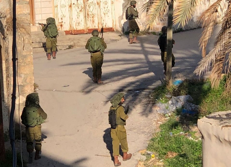الاحتلال يقتحم طولكرم ويعتقل 6 فلسطينيين