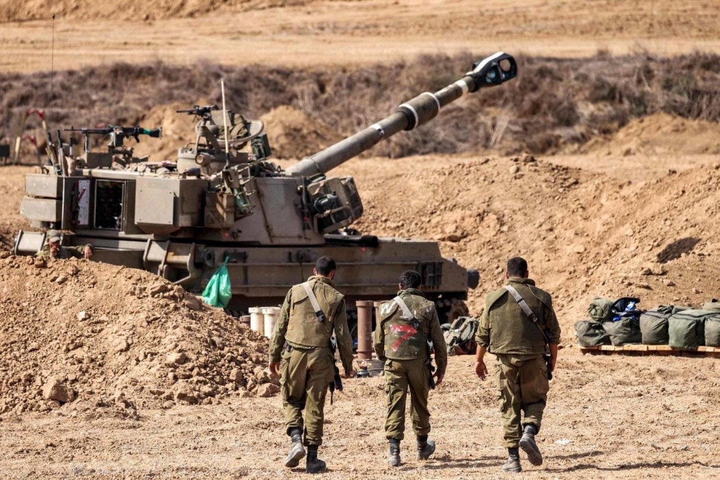 الاحتلال ينقل جرحى عسكريين من شمال قطاع غزة