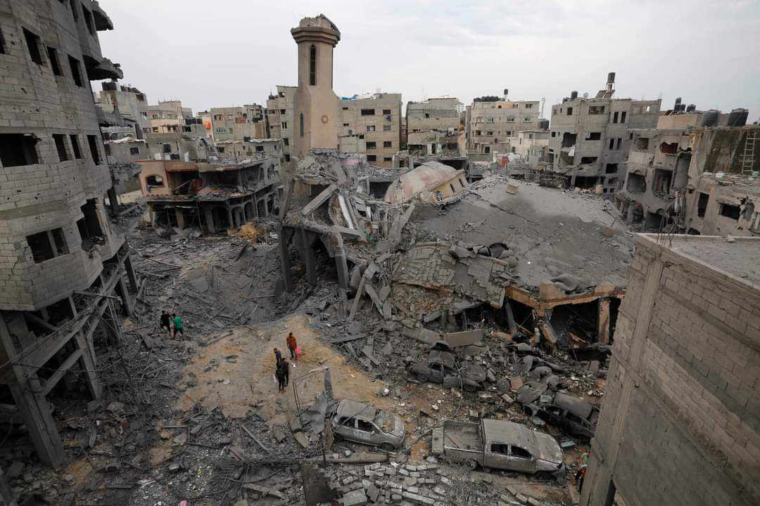 شهداء وجرحى ما زالوا تحت الأنقاض جراء العدوان المتواصل على غزة