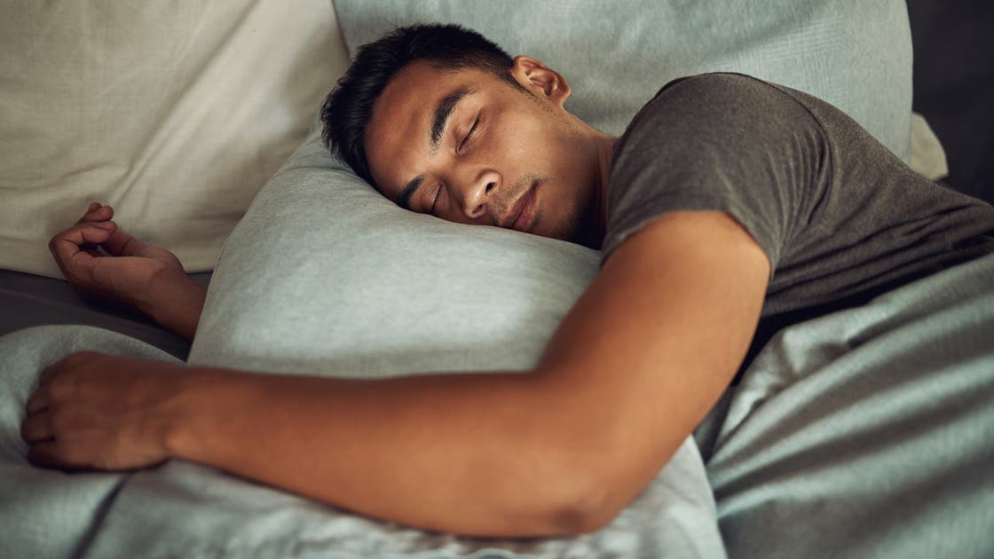 لماذا ننام؟.. علماء يقدمون أول دليل مباشر يشرح السبب