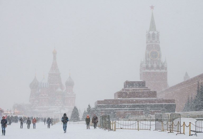 روسيا: عاصفة ثلجية تتسبب بإلغاء جميع الرحلات الجوية