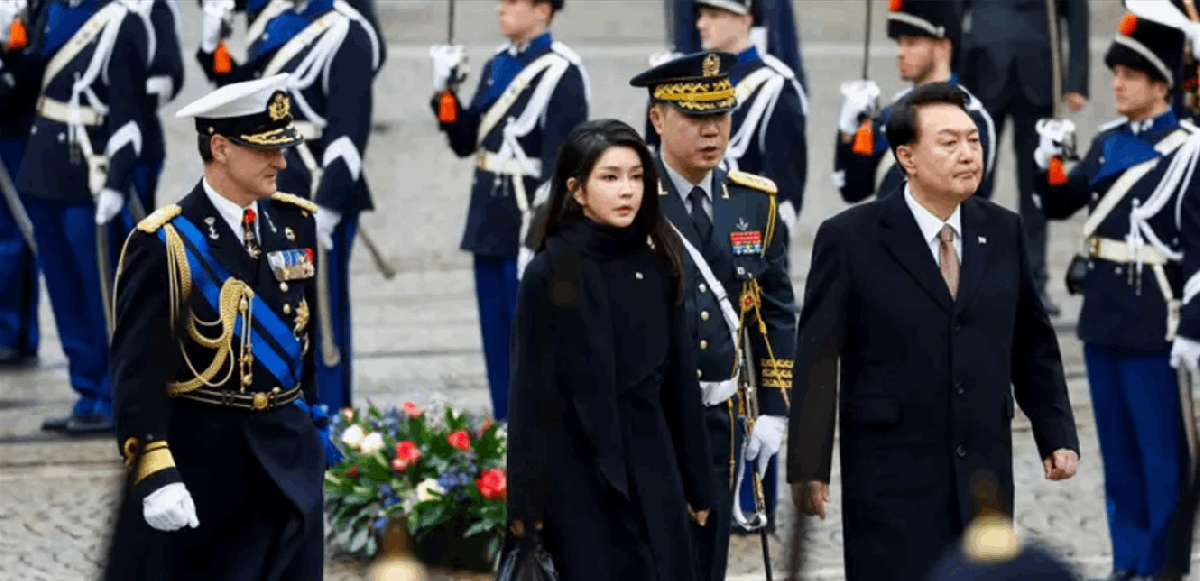 فضيحة تؤرق رئيس كوريا الجنوبية والسبب حقيبة يد
