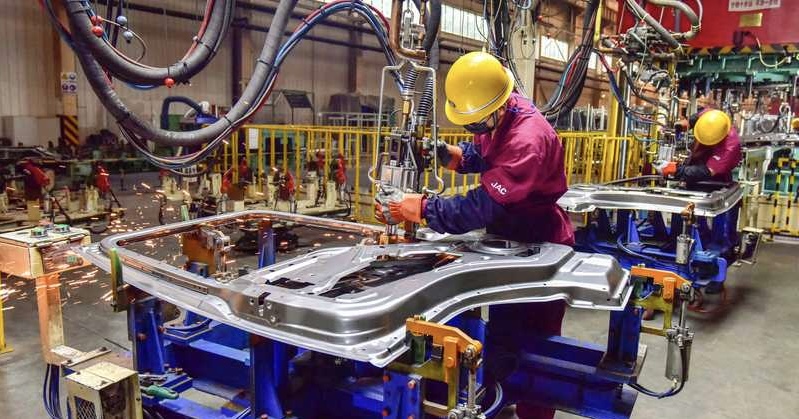 إيرادات الشركات الصناعية في الصين تنمو بـ1.1 بالمئة في 2023