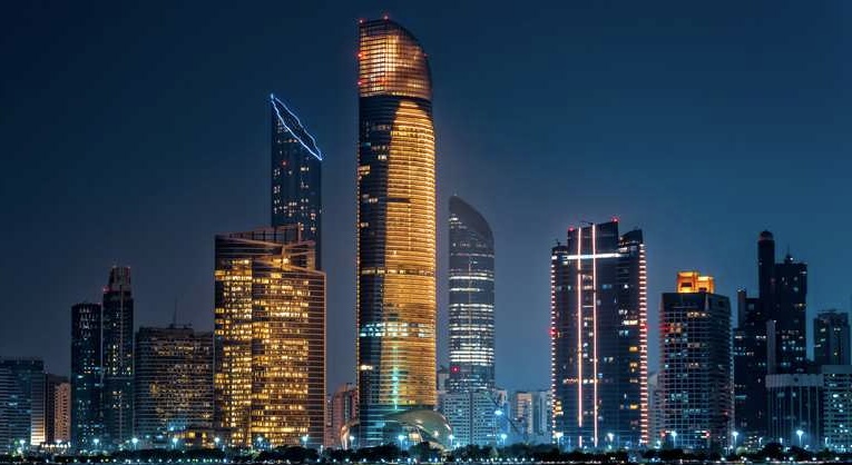 الإمارات تدشن صندوقا لتمويل تطوير التكنولوجيا للدول النامية