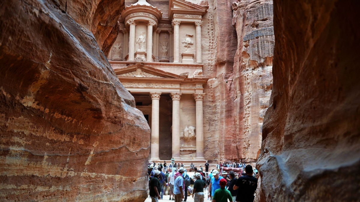 1.1 مليار دولار الدخل السياحي للأردن في 2024