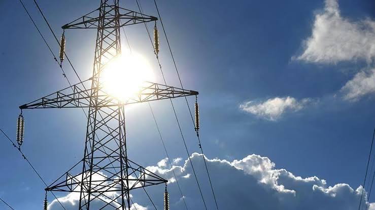 الكهرباء الوطنية : الربط الكهربائي الأردني العراقي سيدخل الخدمة السبت المقبل