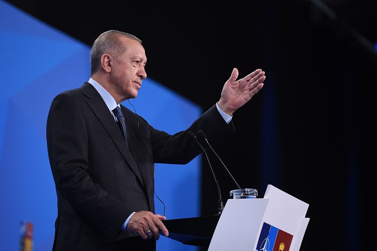 أردوغان يواجه منافسا مهما في الانتخابات المحلية التركية