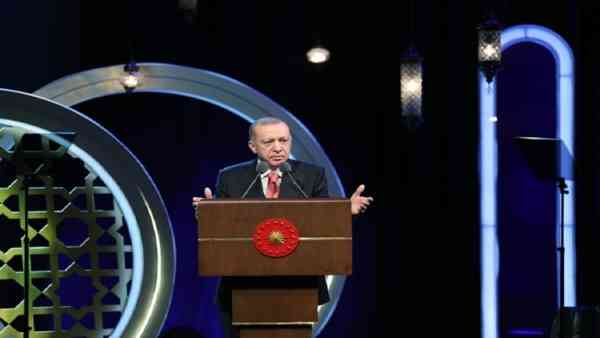أردوغان: مكائد القوى الإمبريالية العالمية لها دور كبير في المشاكل التي يعيشها المسلمون