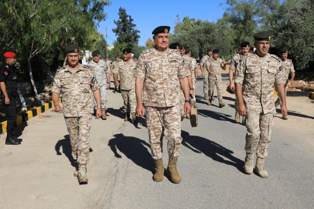 الحنيطي يشارك نشامى القوات المسلحة فرحة أول أيام عيد الفطر