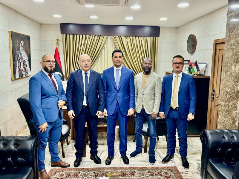 رئيس مجلس الادارة العام للمحفظة الاستثمارية الليبية يزور الأردن