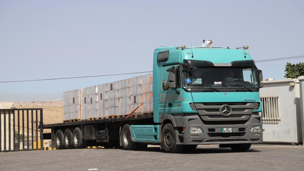 تسيير 50 شاحنة مساعدات الى غزة