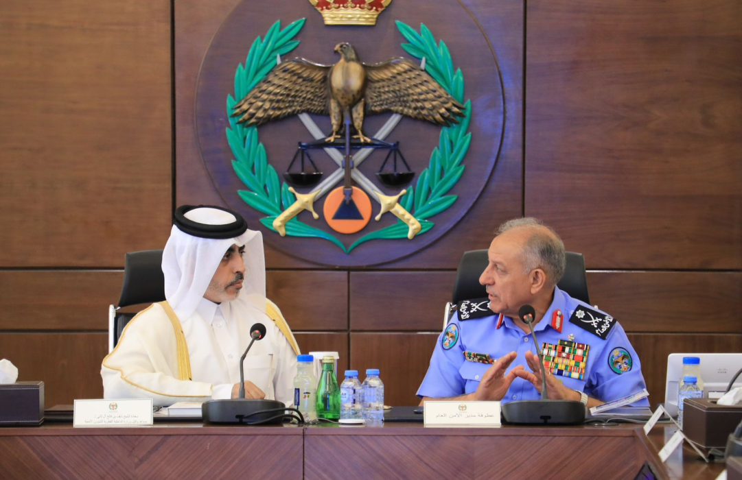 مدير الأمن العام يلتقي وكيل وزارة الداخلية القطرية للشؤون الأمنيّة