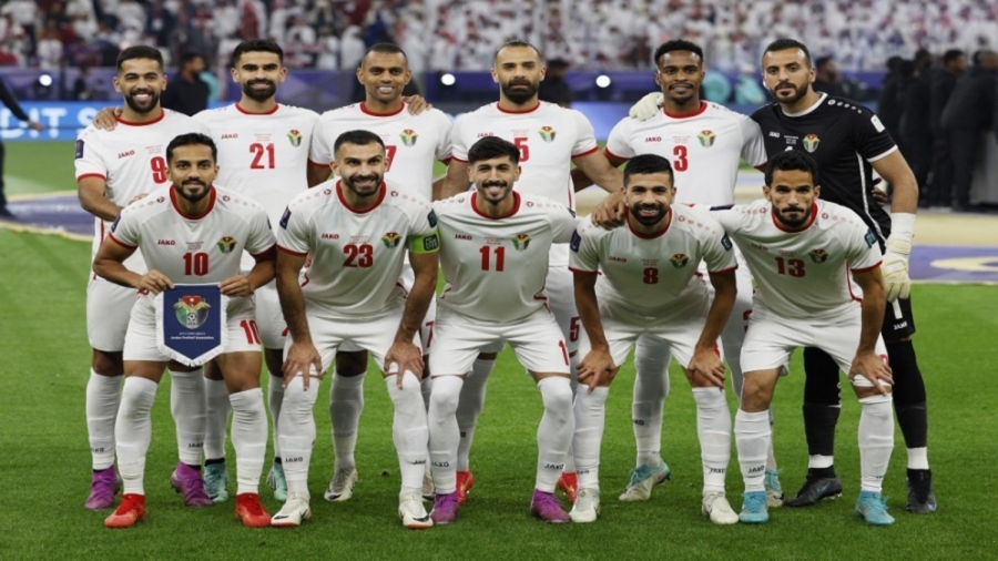 المنتخب الوطني لكرة القدم يلتقي نظيره الكوري الشمالي