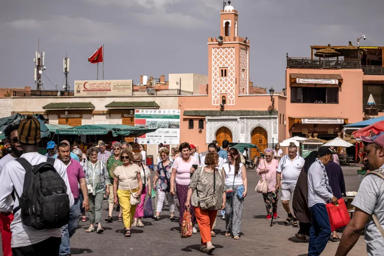 عدد السياح بالمغرب يقفز إلى 16 مليونا في 11 شهرا