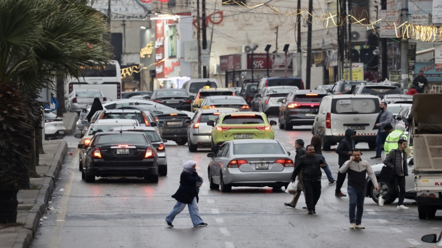 طقس العرب: المنخفض الجوي يشتد تدريجياً خلال الساعات القادمة