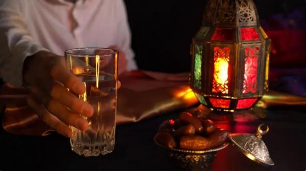 ما هي أفضل مشروبات رمضان .. تشات جي بي تي يجيب