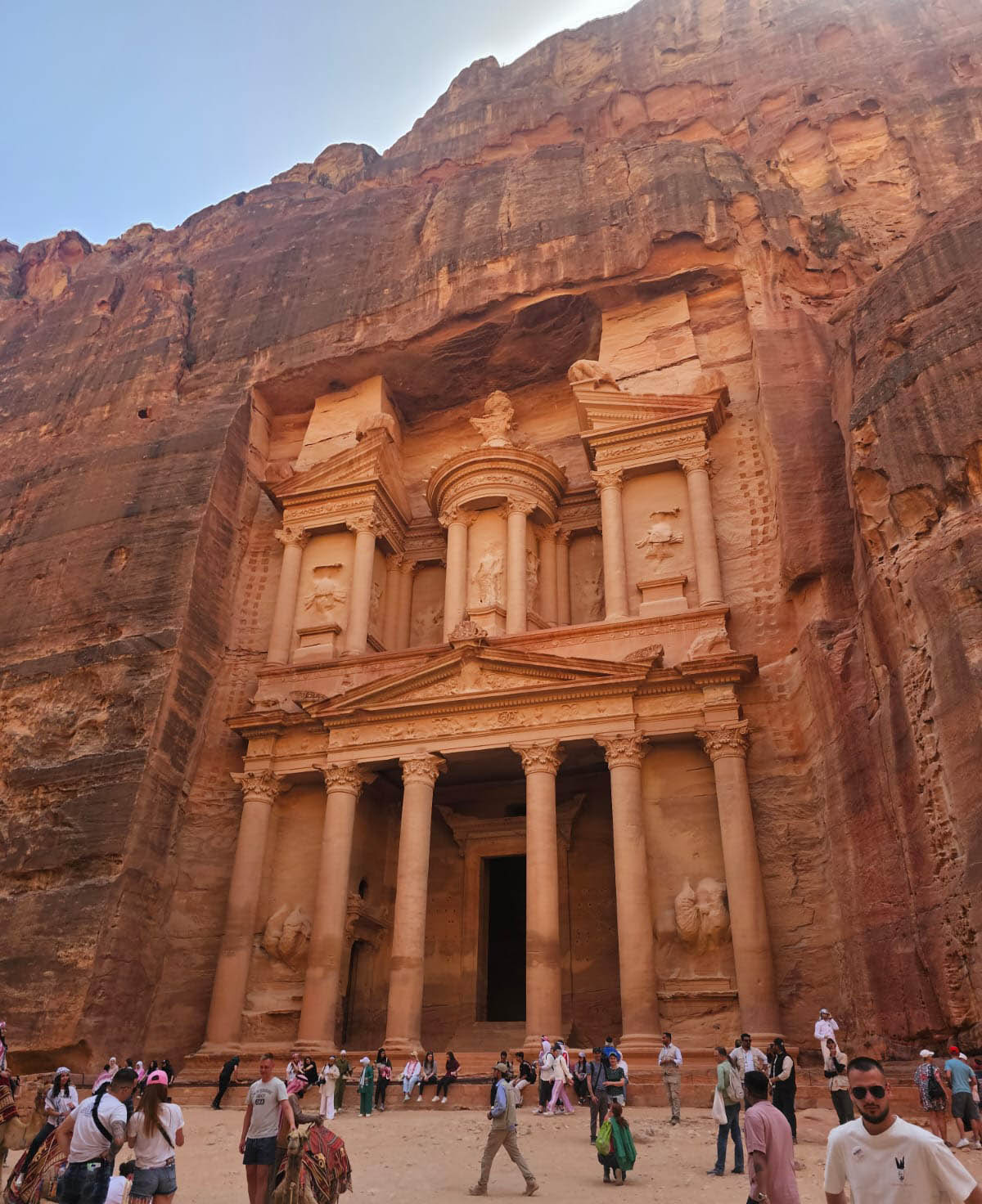 عودة الحركة السياحية في البترا إلى طبيعتها بعد حالة عدم الاستقرار الجوي