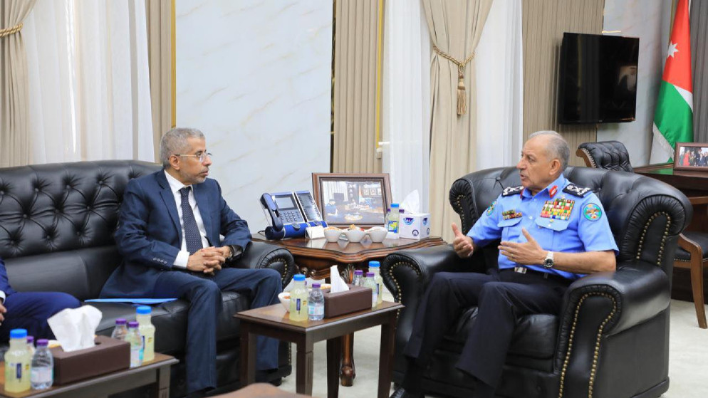 مدير الأمن العام يؤكد لأمين عام مجلس وزراء الداخلية العرب أهمية التعاون بين أجهزة الأمن العربية