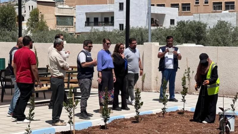 وفد من بنك الإعمار الألماني يطلع على مشاريع في بلدية برقش