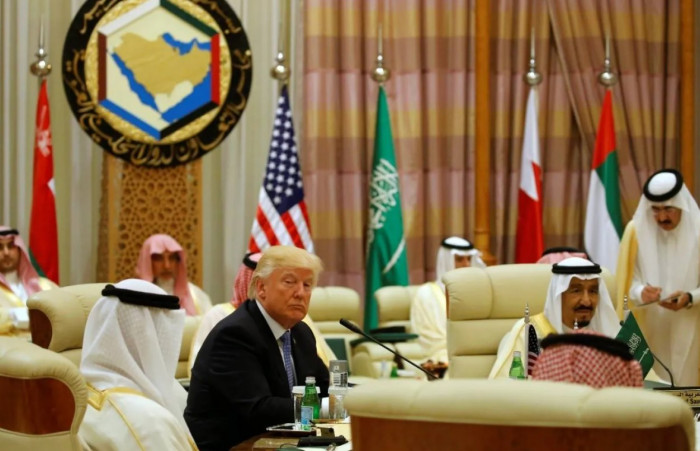 زيارة تاريخية لترامب.. والرياض تحتضن قمة خليجية أميركية