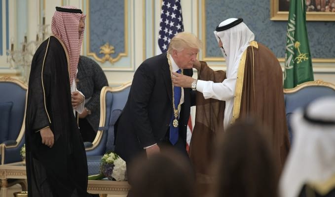 ترمب في الرياض: قمة استراتيجية مع قادة الخليج لمواجهة التحديات الإقليمية
