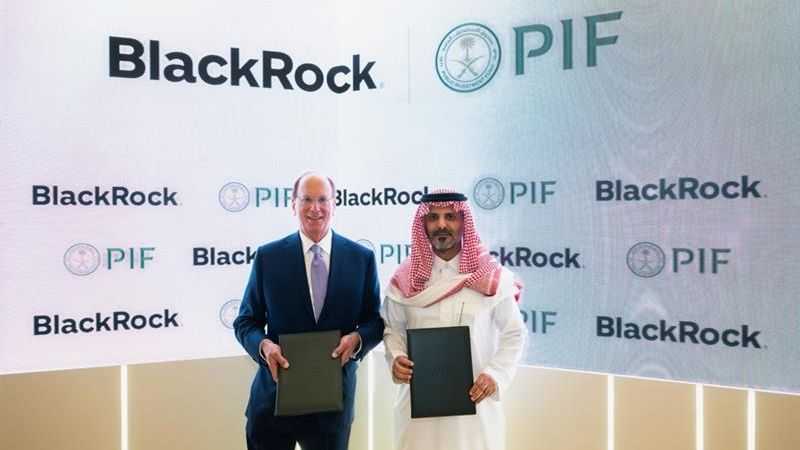 بلاك روك السعودية وصندوق الاستثمارات العامة يوقعان خطاب نوايا لتعزيز التعاون الاستثماري