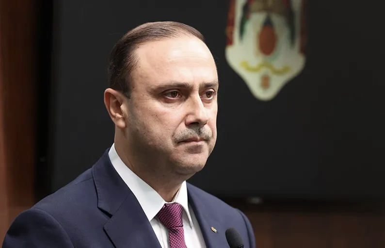 المومني: احتفالات الاستقلال تجسيد لروح الانتماء والوفاء للوطن