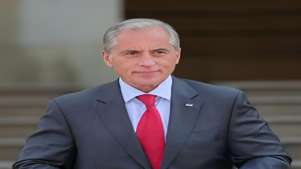 حسان يعمم بإتاحة الموقع الإلكتروني الخاص بجائزة الأمير الحسين للعمل التطوعي