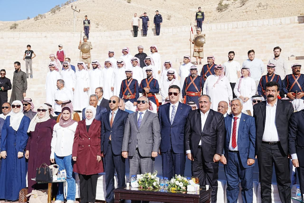 سلطة إقليم البترا تحتفل بعيد الاستقلال الـ79