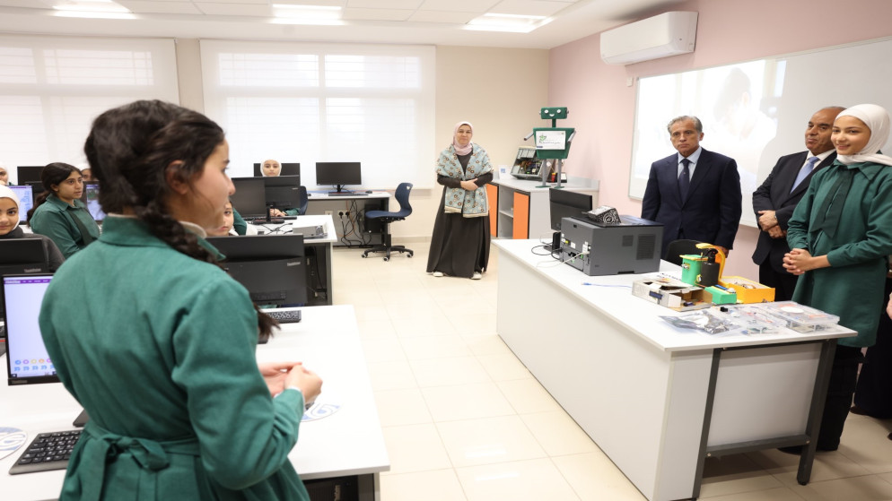 حسّان: ضرورة تأهيل الطالب لسوق العمل وتزويده بالأدوات الحديثة