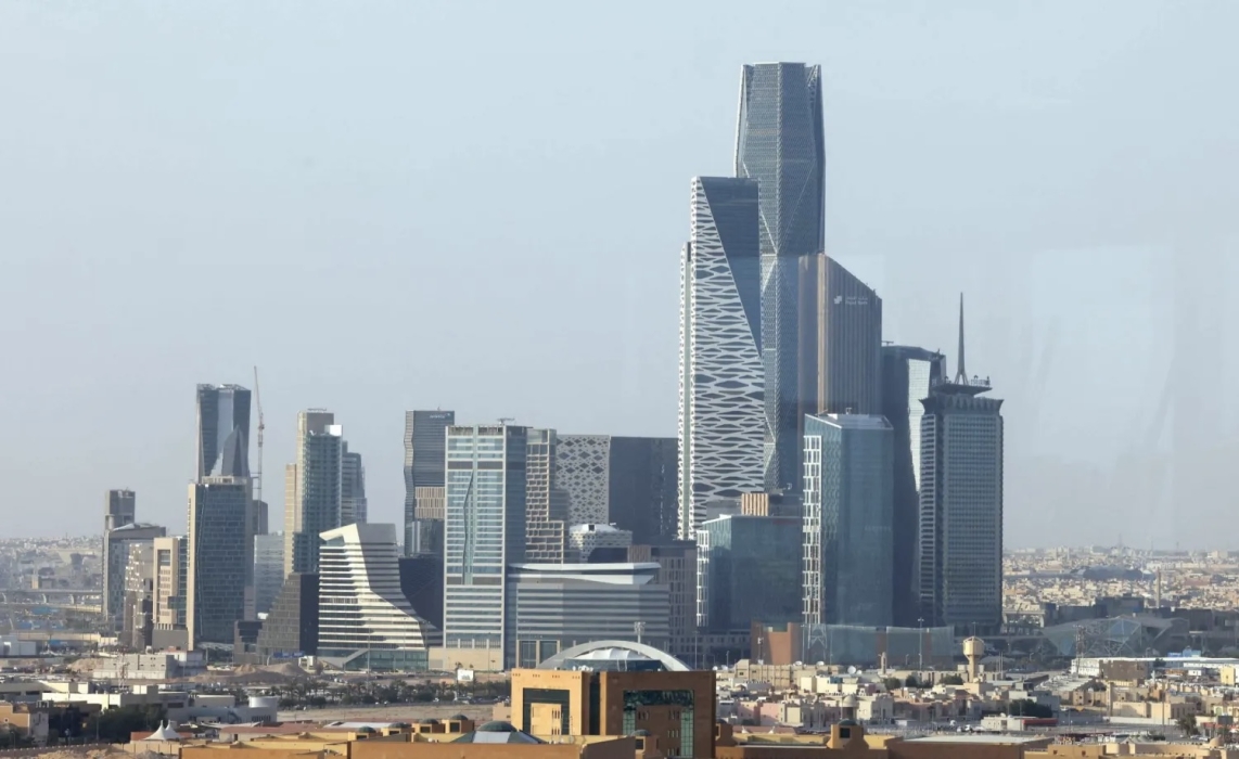 تحسّن نشاط القطاع الخاص غير النفطي في السعودية خلال مايو بدعم من نمو الطلبيات وثقة الشركات