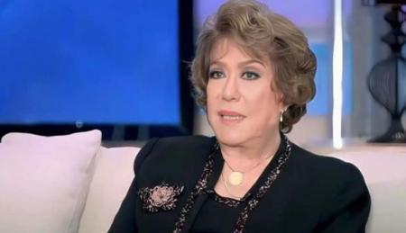 وداع “سيدة المسرح العربي” سميحة أيوب عن 93 عامًا بعد مسيرة فنية استثنائية