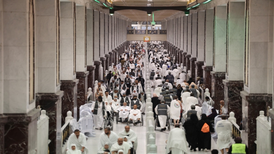 موسم حج 1446هـ.. تضافر التقنية والإنسان لخدمة ضيوف الرحمن