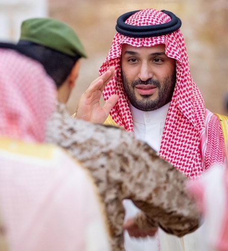 ولي العهد السعودي يهنئ بعيد الأضحى ويؤكد استمرار تطوير الخدمات لضيوف الرحمن