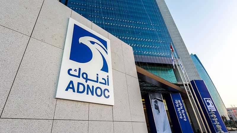 أبوظبي تعتمد ثلاث اتفاقيات امتياز جديدة لتعزيز إنتاج النفط والغاز بالشراكة مع “أدنوك” وشركاء دوليين