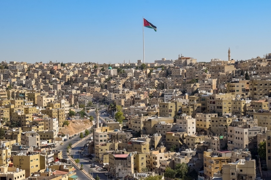 أجواء حارة نسبياً في معظم مناطق المملكة اليوم وذروة الحرارة في الأغوار والعقبة