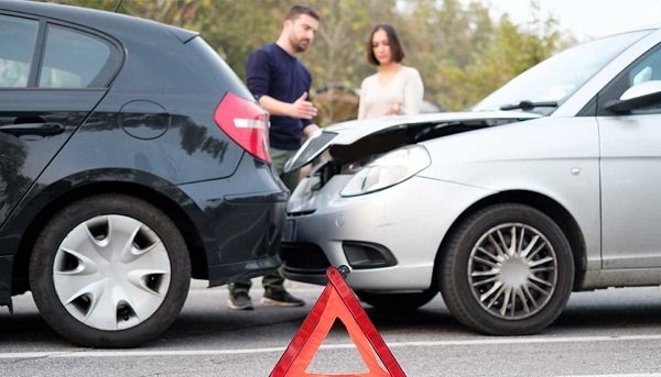 تدهور حافلة ودهس وتصادمات خلال 24 ساعة… أسباب غريبة وحصيلة من الإصابات