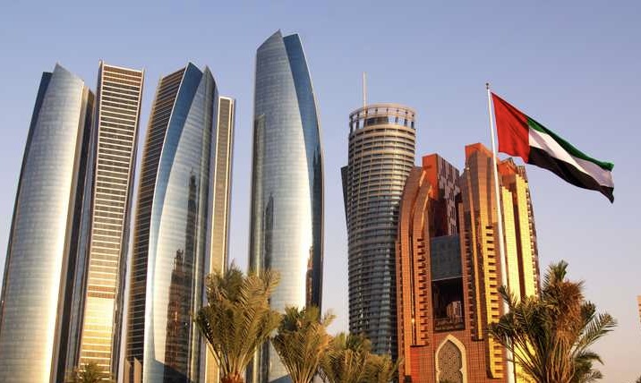 نمو اقتصادي قوي في الإمارات: 1.77 تريليون درهم ناتج محلي و75 من القطاعات غير النفطية