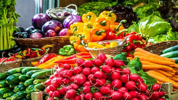 2883 طنا من الخضار والفواكه ترد للسوق المركزي اليوم
