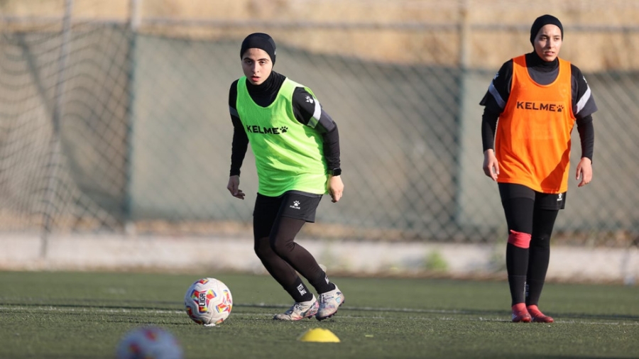 منتخب الشابات لكرة القدم يبدأ تدريباته للتصفيات الآسيوية 