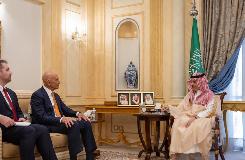 وزير الخارجية السعودي والمبعوث الأمريكي إلى سوريا يبحثان سبل دعم دمشق
