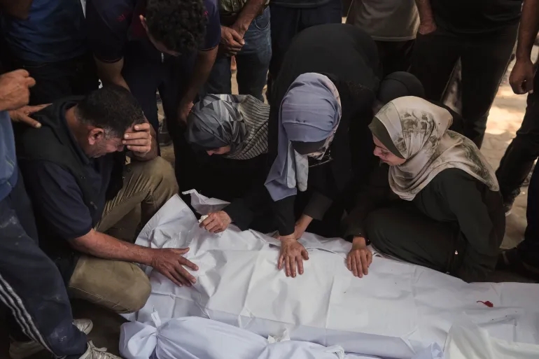 27 شهيدا في غـ.زة والأونروا تتحدث عن إغماءات جوع في الشوارع