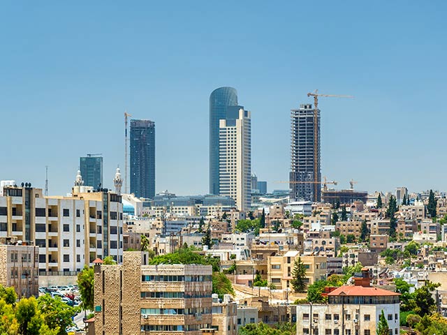 5552 عقارًا بيعت للشركات في الأردن خلال النصف الأول من 2025