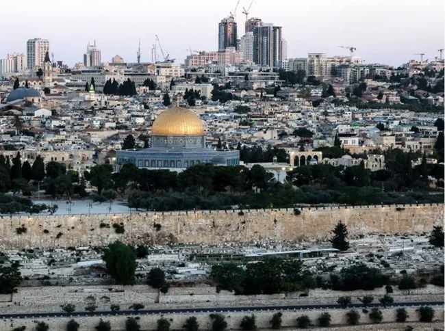 الأردن يرحّب بقرار اليونسكو إبقاء القدس القديمة وأسوارها على قائمة التراث المهدد بالخطر