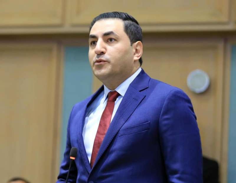 المدعي العام يوقف النائب ينال فريحات على خلفية منشور داعم لجماعة الإخوان المسلمين