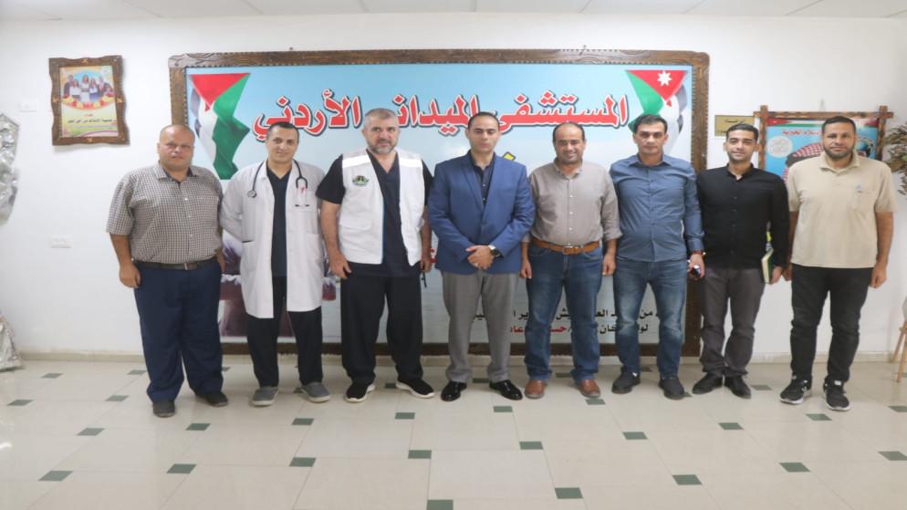 وفود رسمية من وجهاء وممثلي القطاع الطبي في غزة تزور الميداني الأردني 82