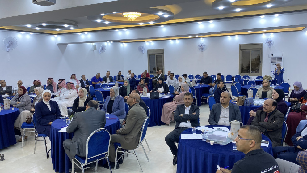 مناقشة تحديات القطاع الزراعي في لواء البترا