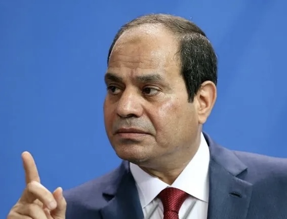 مصر .. السيسي يجدد الثقة ويمدد خدمة مسؤولين كبيرين